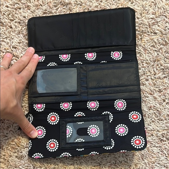 Vibrant Paisley Women's Clutch - Picture 4 of 6